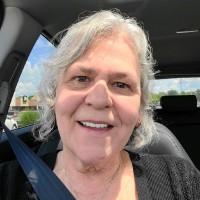 Roberta West, Ea