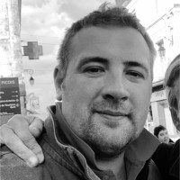 Chris Mills