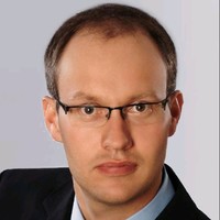 Dr. Florian Pfeiffer