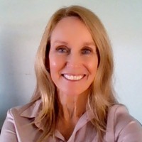 Lora Cadwell