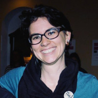 Geneviève L. Latour