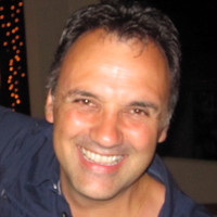 Angelo Theo