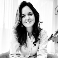Esther Van De Vreede