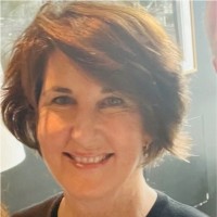 Dr. Lynne Robinson