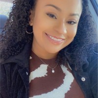 Yasamine Moore