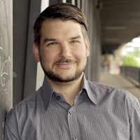 Dr. Christopher Stapelfeldt