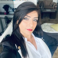 Agnes Helou