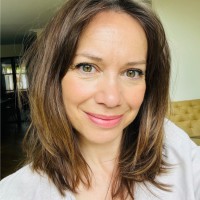 Zoe Arnott