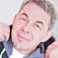 Helmut Perzborn