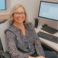 Laura Nabinger, Pmp