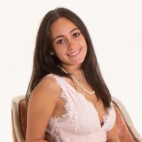 Layla Demir