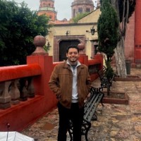 Javier Solís Sánchez