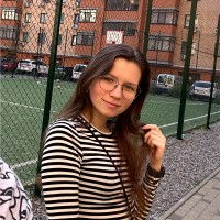 Яна Кириченко