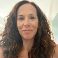 Andrea Bell