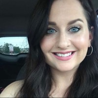 Janine Diviny