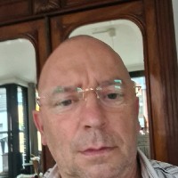 Robert van Riel