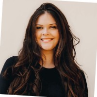 Isabela Oliveira Lopes