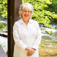 Teri Dobbs