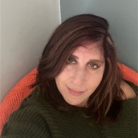 Suzanne. Forman