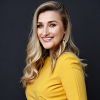 Courtney Smith, Mba