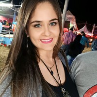 Ana Carolina Viana Breda
