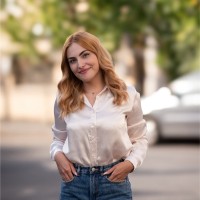 Roxana O.