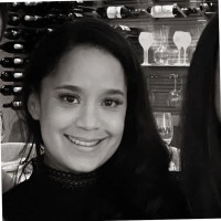 Caraine Gomez