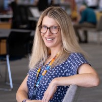 Kim Hogan