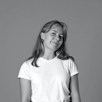 Julie Falck Hole