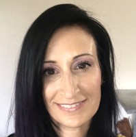 Laura Mendell