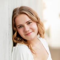 Olivia Ross
