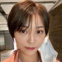 Jiayi Hou