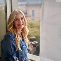 Annie Pellegrini