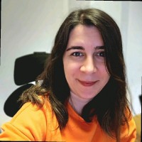 Özge ÇİÇEK