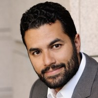 Luis Rivera, Pe