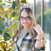 Аня Глухова