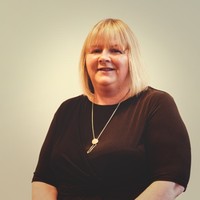 Lesley Slessor