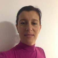 Tímea Leé