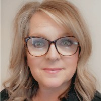 Lori Brackett, Chcr