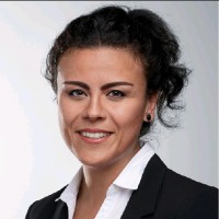 Elif Uenal