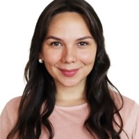 Aline Pinheiro