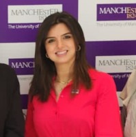 Farah Alshobaki
