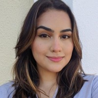 Yasmin Neves