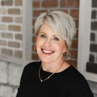 Annie Valentine