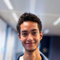 Yannis Micomibi