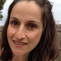 Taria Siourthas