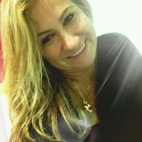 Aurora Souza