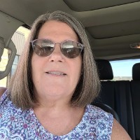 Linda Davies