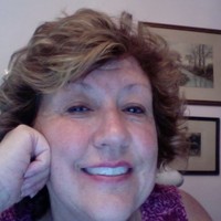 Lorraine Bell
