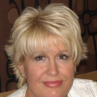 Vivienne Howe
